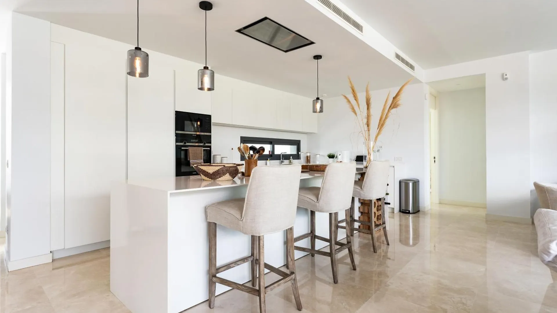 Lujosa Villa Con Vistas Al Mar Marbella
