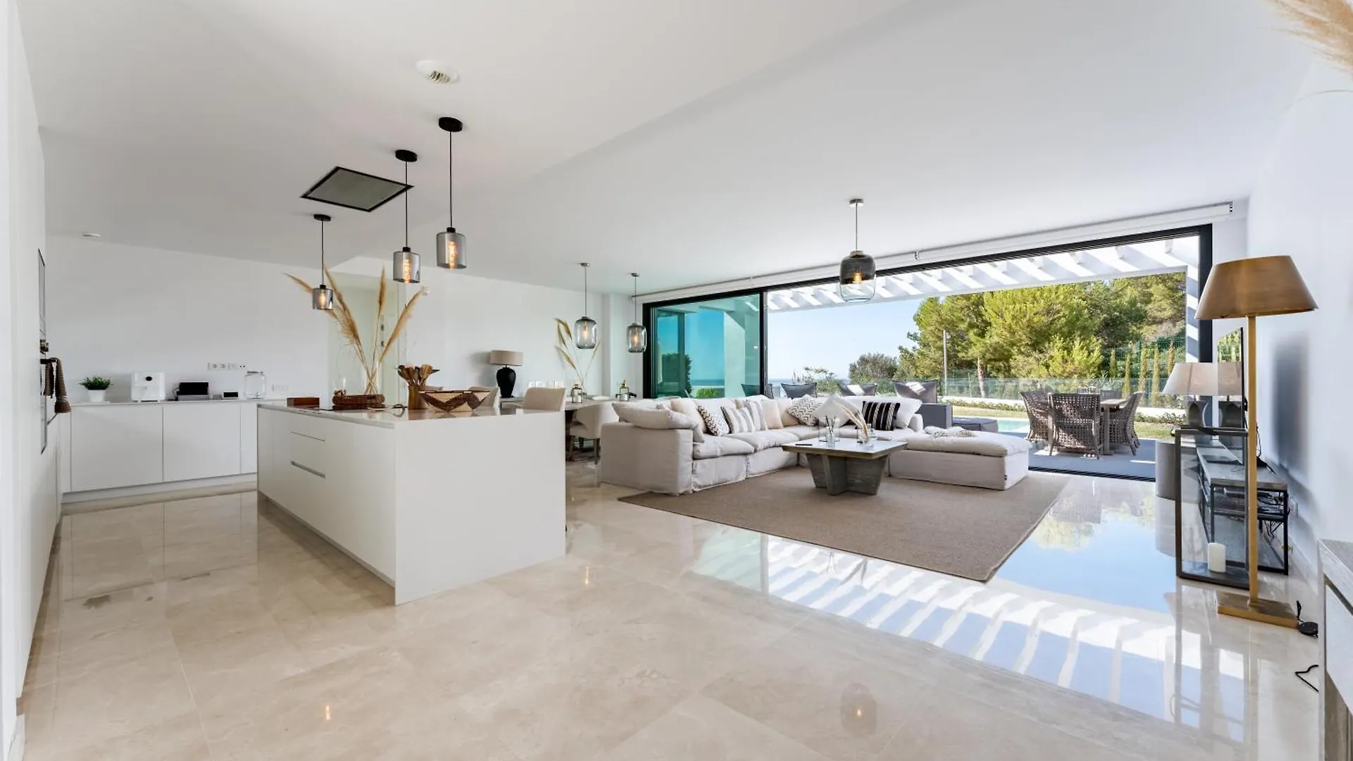 Lujosa Villa Con Vistas Al Mar Marbella 0*,  Španělsko