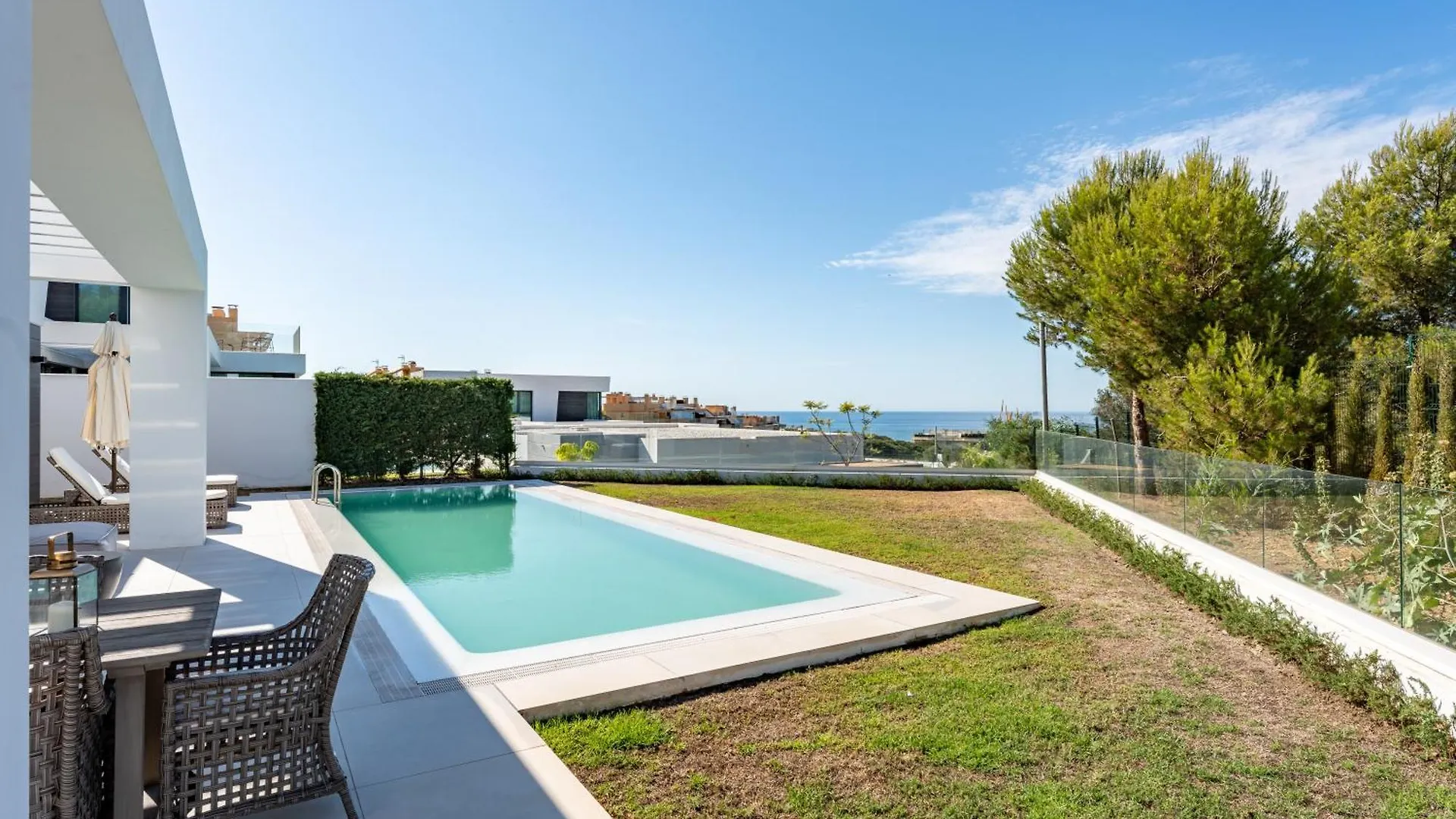 Lujosa Villa Con Vistas Al Mar Marbella